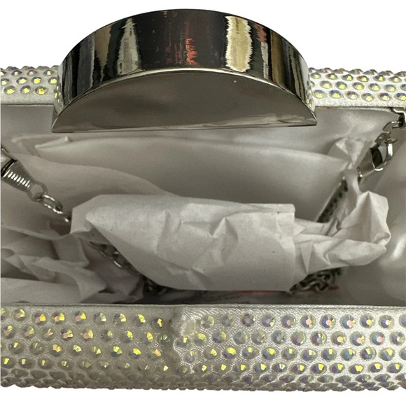 Nina Pacey White AB Allover Crystal Minaudiere NWT Evening Clutch Shoulder Bag - Picture 6 of 6